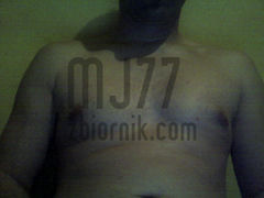 mj77