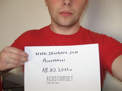 Acustomset