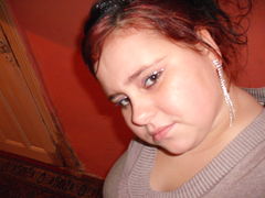 monisia121212