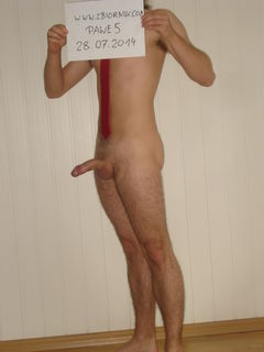 Pawe5
