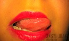 XxsylwiaxX