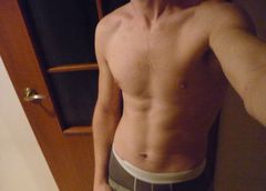 Bi_Curious22