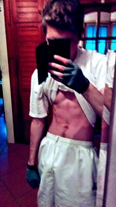 Tonyy21