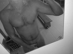Aron82