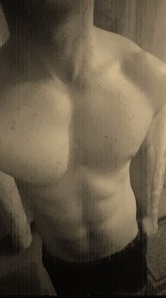 Adonisxxx