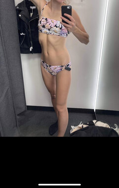 Vanessa04