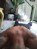 Podejdzzamknijoczykleknij