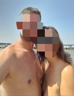 APnaturistcouple
