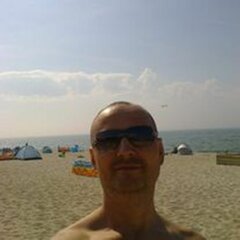 1ADAMO