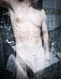 Stillstanding_man