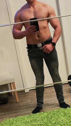 Adam19vv