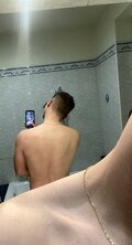 Mikiii98