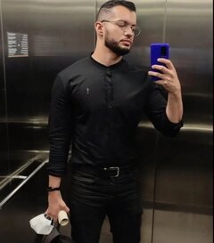 Adamkos222