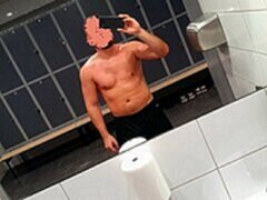 Adamo210102