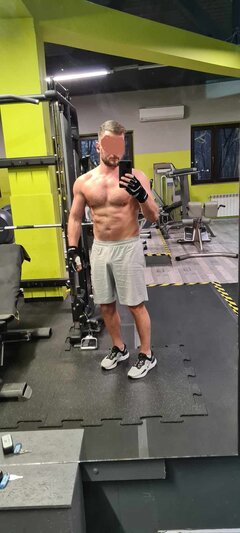 JohnyGio40