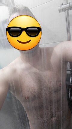 Naturistas