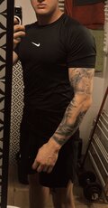 Hooornyguy77