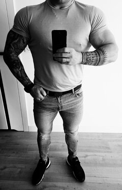 Devil_vel_Angel