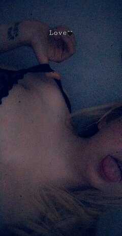 XxEwciaxx