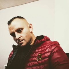 Normalnyfacet3788