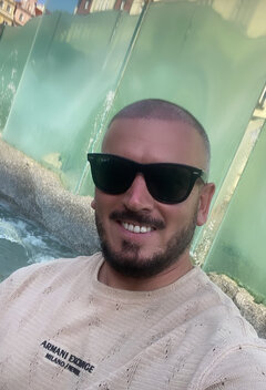Romeoo1985