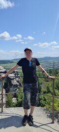 NieTakiGrzecznyLU