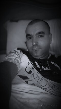 Niesmialy3808