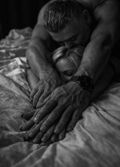 ILLeGaL_AmOuR