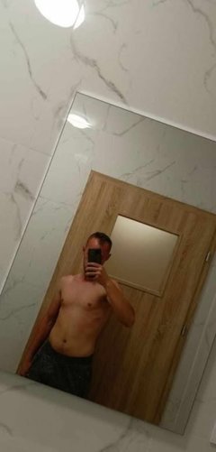 adam8p