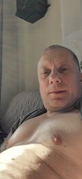 Mariusz19744