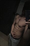Curlyboy21