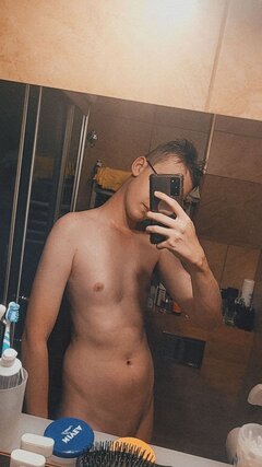 15Twink03
