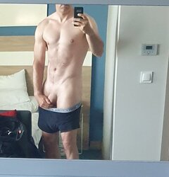 Pewny_po_40