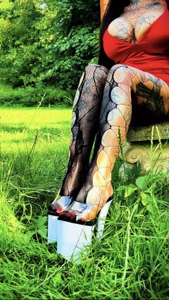 NylonQueen