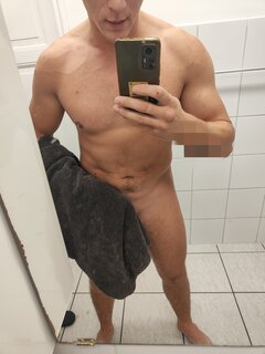 Sexichlopaq