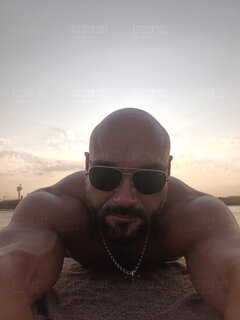 Adoniks02