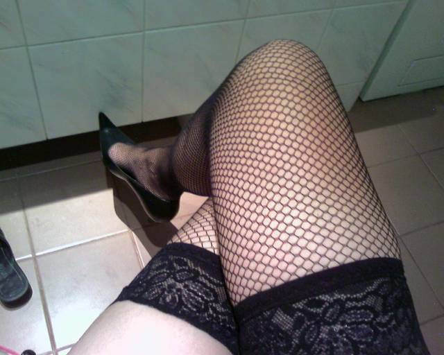 uwielbiam nóżki...a Wam jak się podoba? - oniii2009