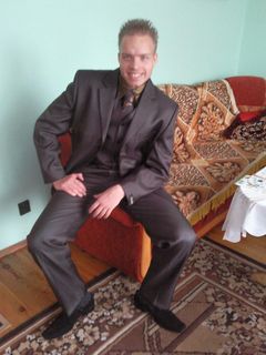 troszke elegancji nie zaszkodzi :)