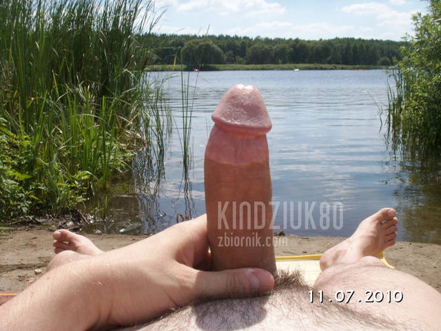 chwila relaksu nad wodą :P - kindziuk80