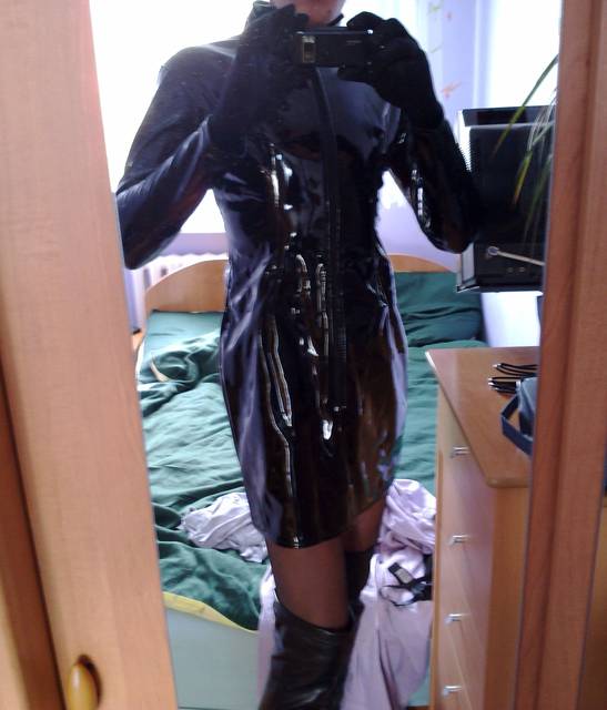 w latexie - szpile3ka