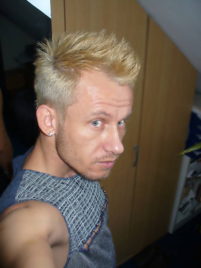 Viteek