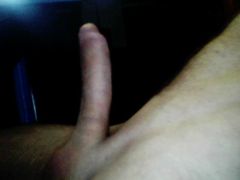 twardo stoi