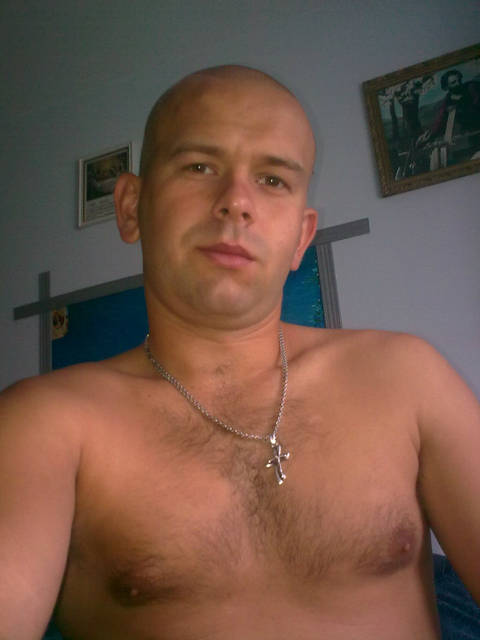 85332001_800_s.jpg - men8722