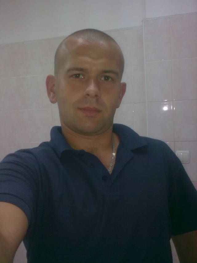 men8722