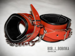 Cuff me if U can...!