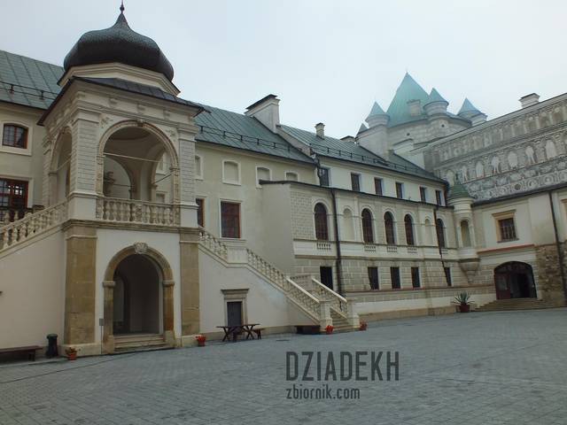 Zamek od wewnątrz - dziadekh