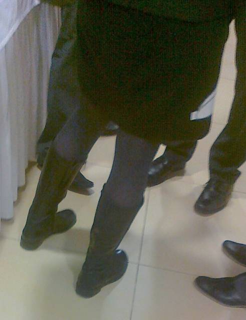 051220122332v.jpg - AGALA