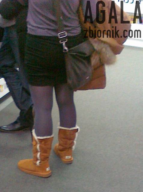 301220122591v.jpg - AGALA