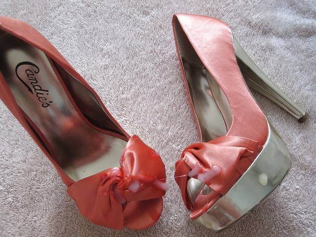 23.jpg - HighHeelsShot
