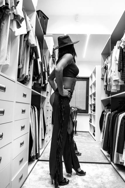 b&w - x__art